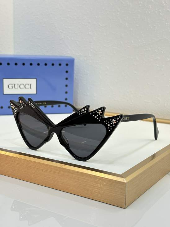 Picture of Gucci Sunglasses _SKUfw80238762fw